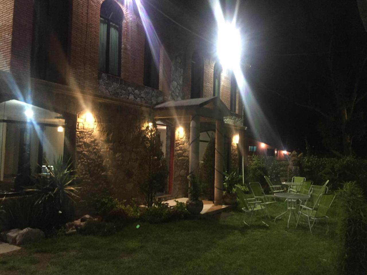 Guest house Coatlicue *