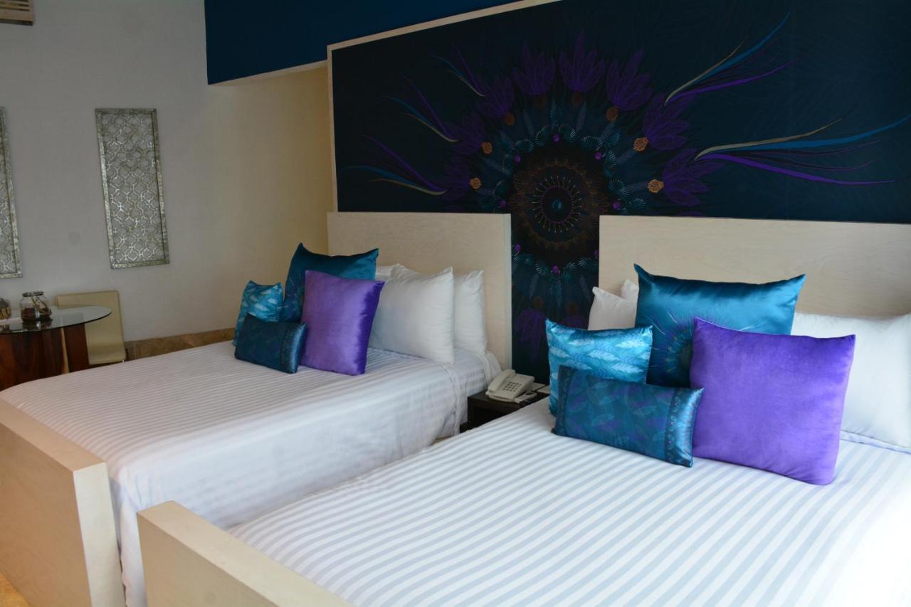 & Dona Urraca Hotel 4*