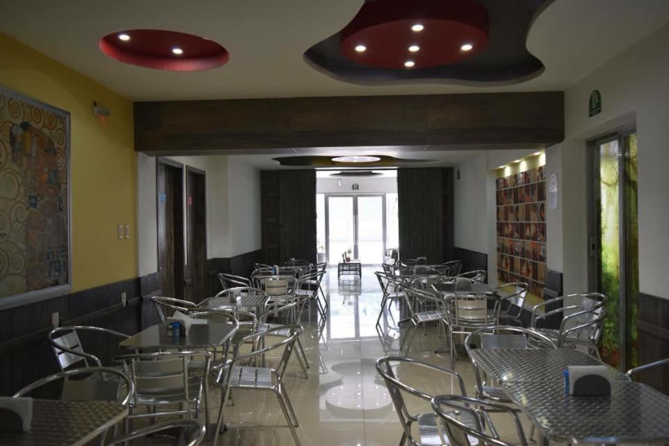 Hotel Yakar