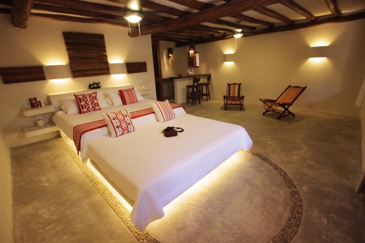Exe El Pueblito Hotel