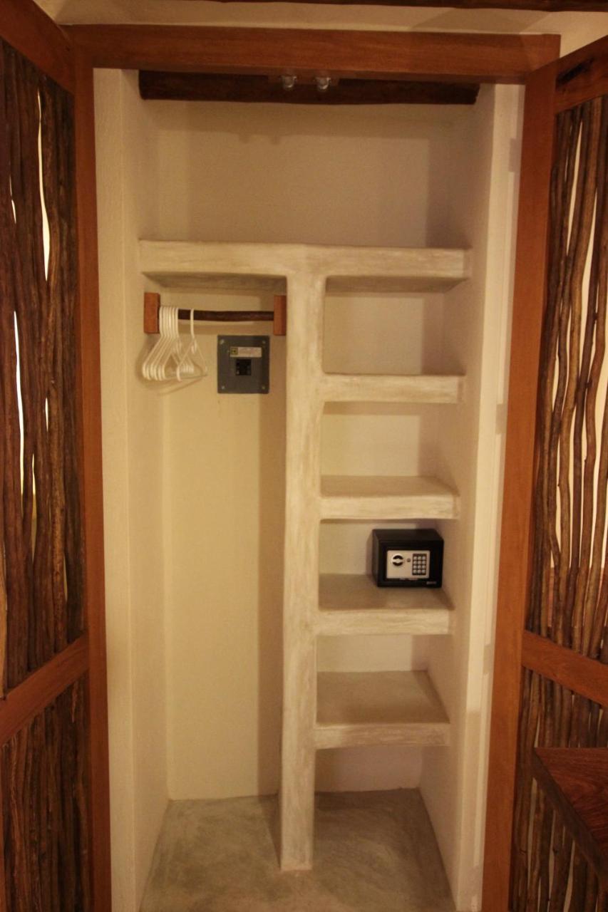 Exe El Pueblito Hotel 4*