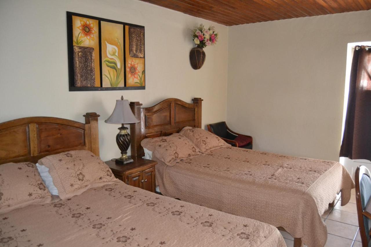 Dona Crucita Hotel