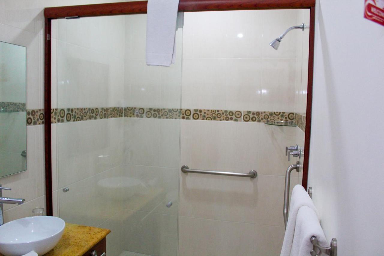 Casa De La Iaia Hotel 4*