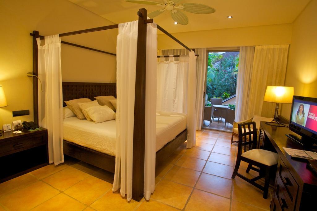 Catalonia Yucatan &