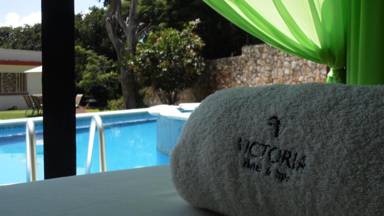 Victoria Y