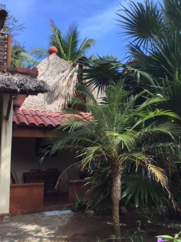 El Jardin Bungalows Inn *
