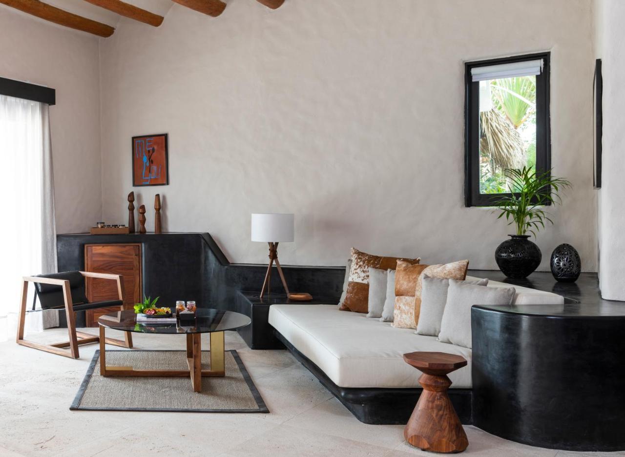 Thompson Zihuatanejo, A Resort, By Hyatt 5*