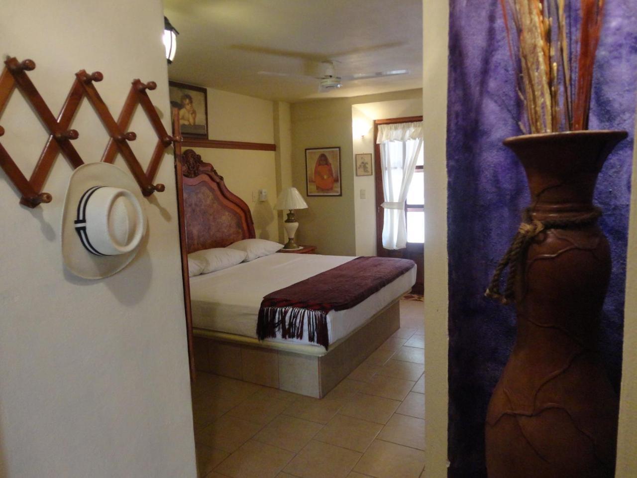 Hotel Hacienda Flamingos 4*