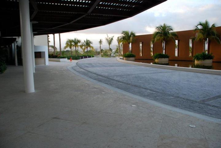 Delcanto Residences By Latour And