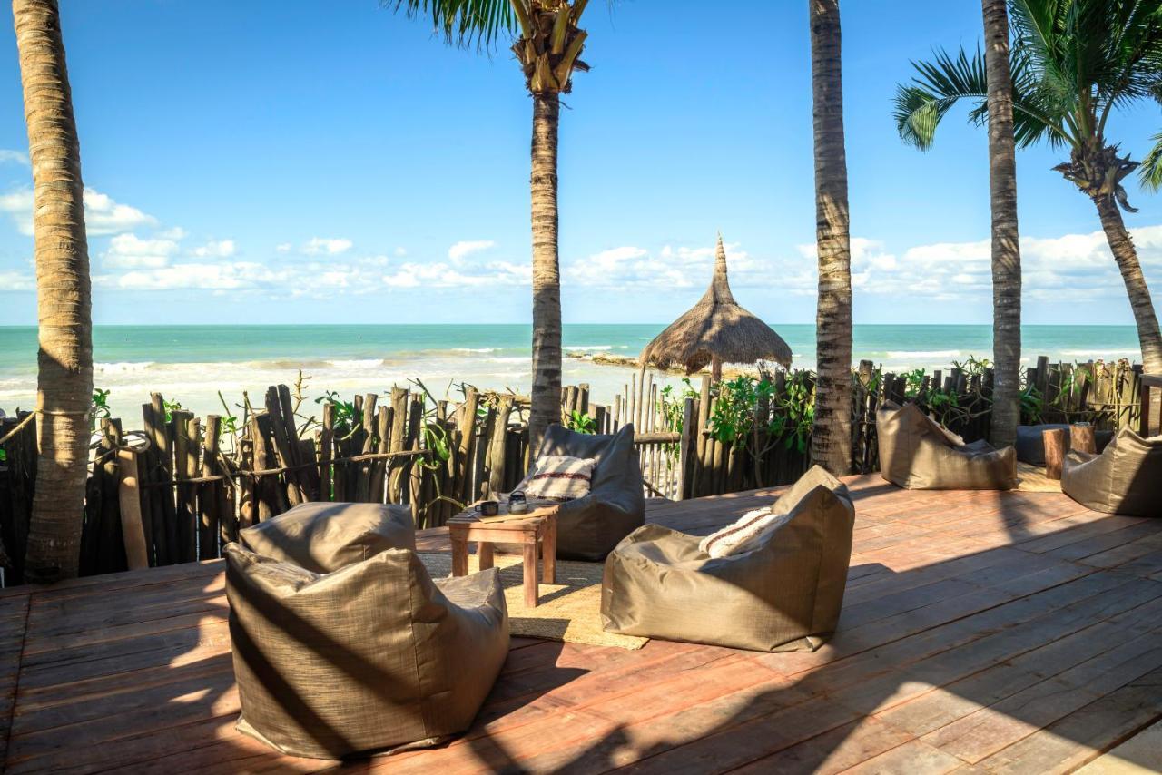 Casa Cat Ba Beachfront Boutique