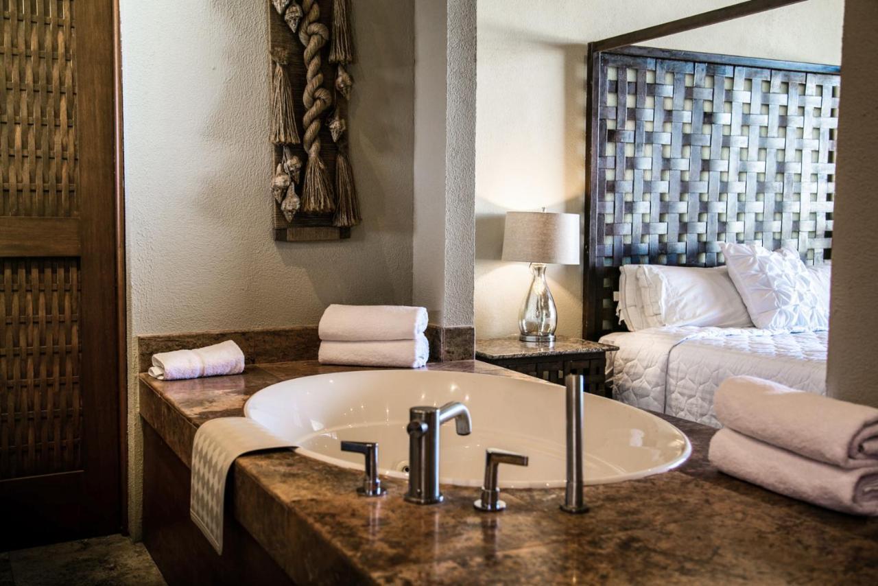 Casa Natalie Hotel
