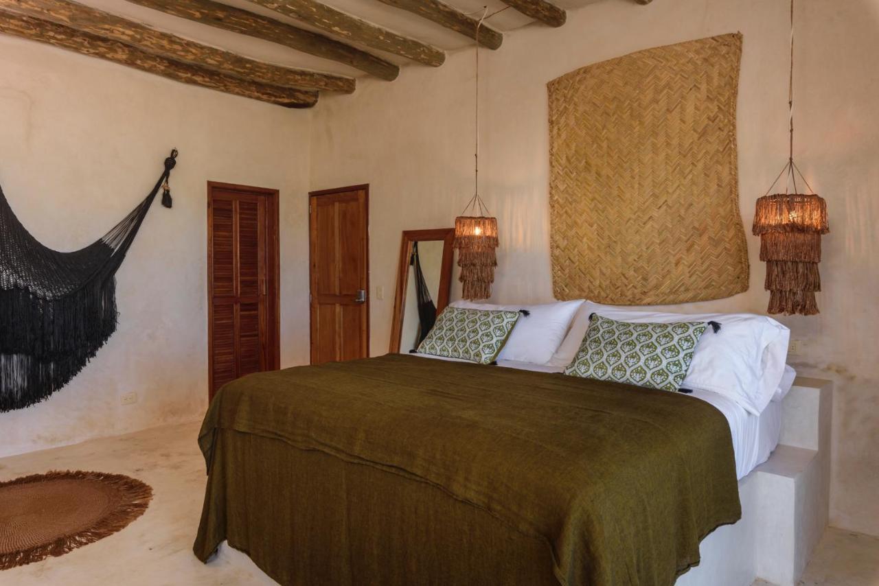 Casa Cat Ba Beachfront Boutique