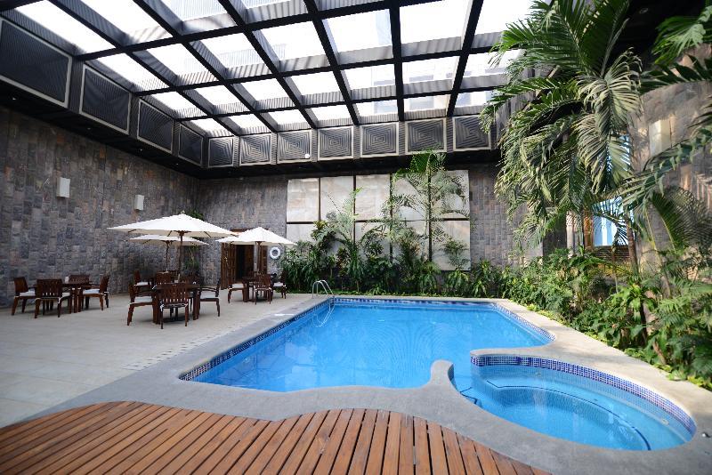 Exe Alameda Reforma 4* Mexico City