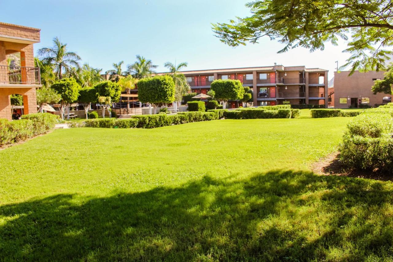 Colonial 3*