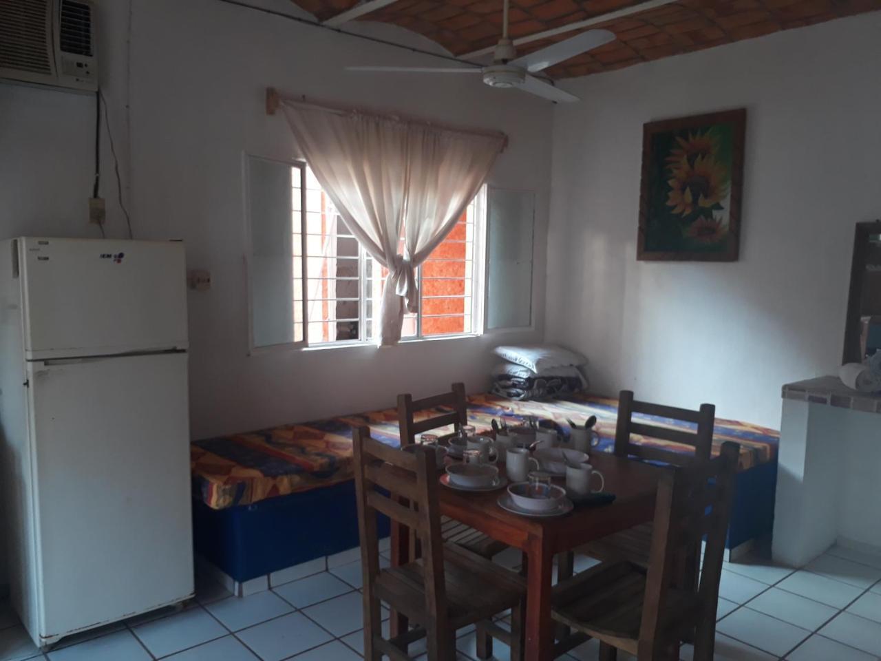 Y Islas Careyes Los Ayala