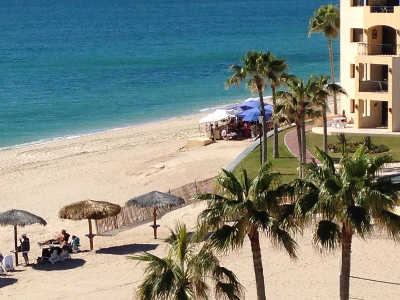 Apartment Beautiful Beachfront Condo *