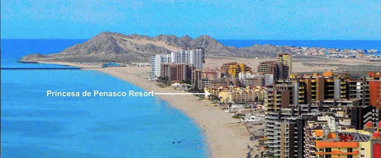Beautiful Beachfront Condo Apartment *