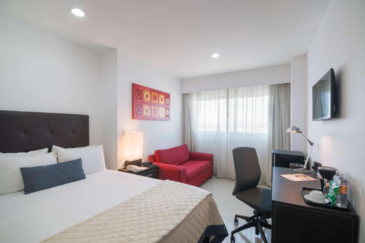 Wyndham Garden Celaya 5*