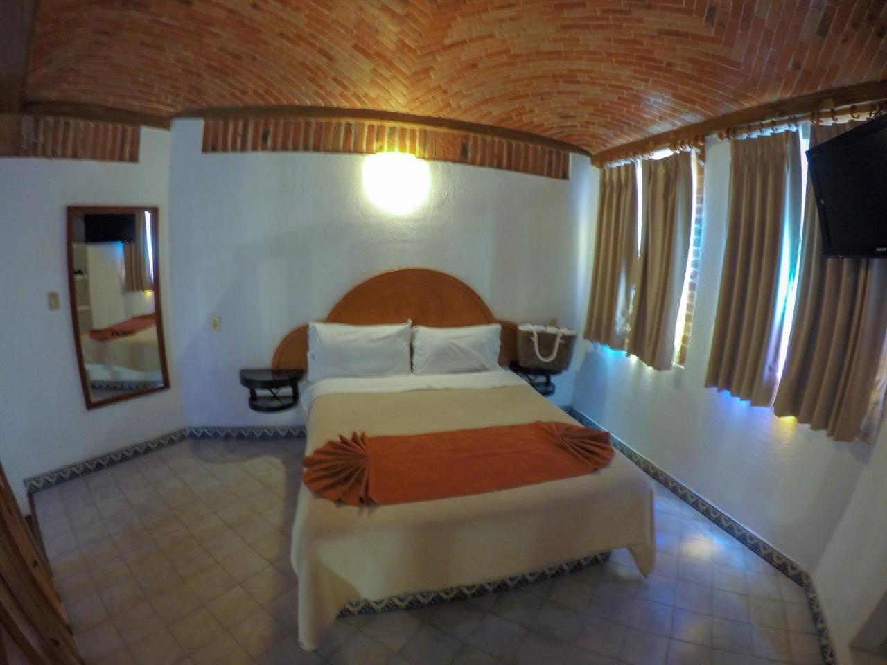 Suites Paraiso Tequis 4* Tequisquiapan