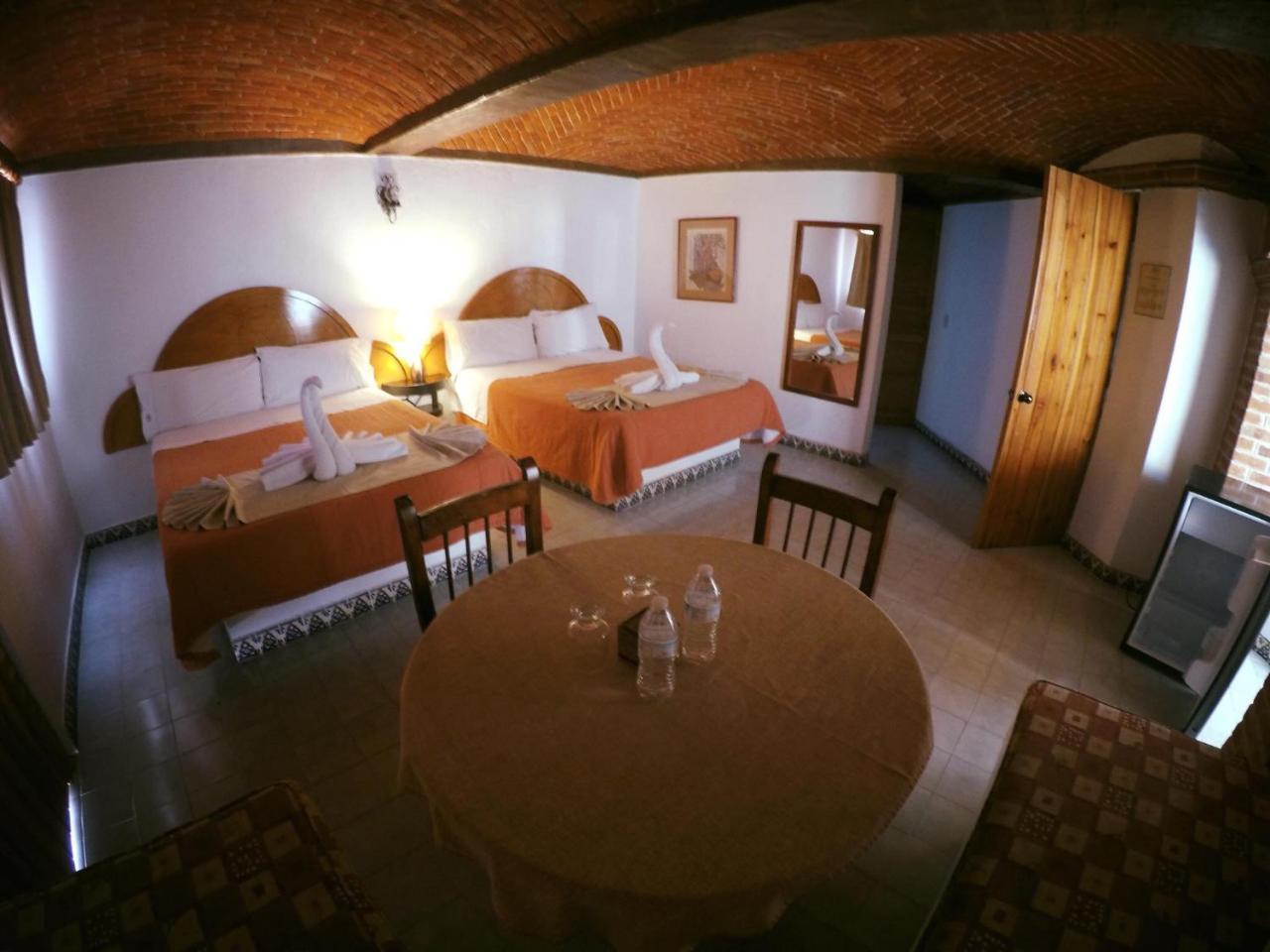 Suites Paraiso Tequis