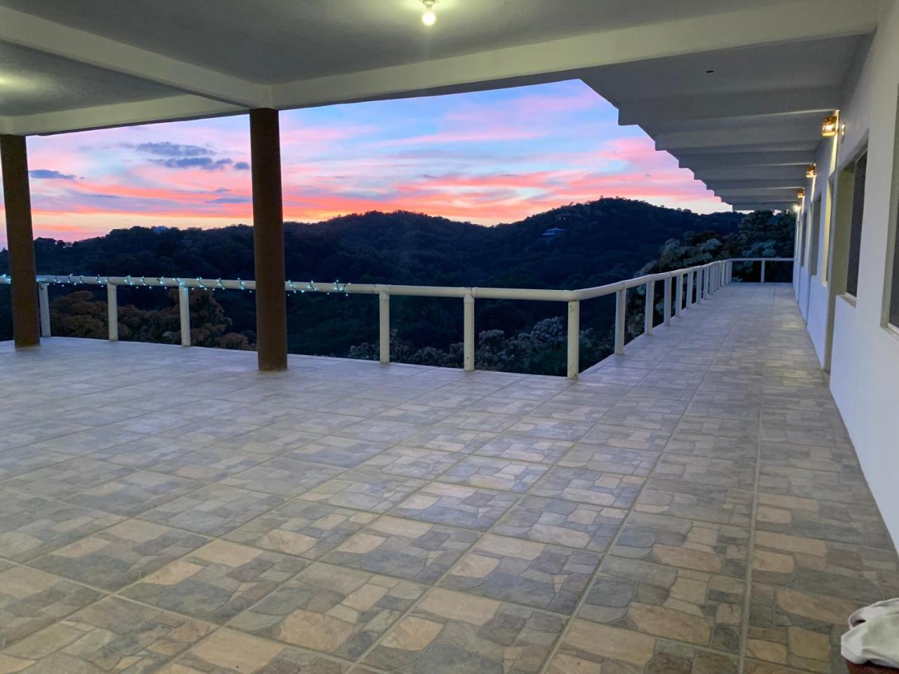 Hotel Punta Del Sol