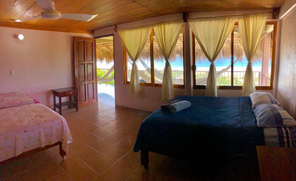 Ananda Yoga & Meditacion * Puerto Escondido (Oaxaca)