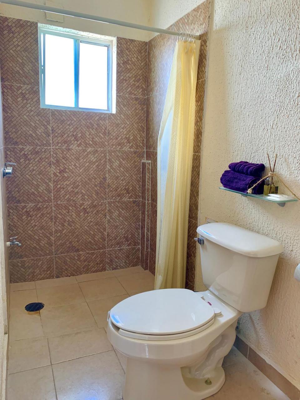 Guest house Jacaranda Playa