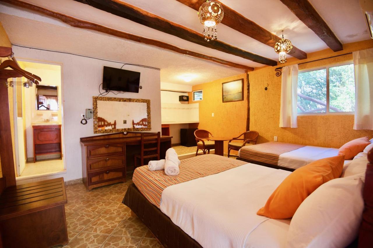 Golden Paradise Town Hotel 3*
