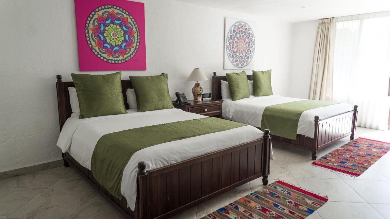 Puertas De 4* Tepoztlan