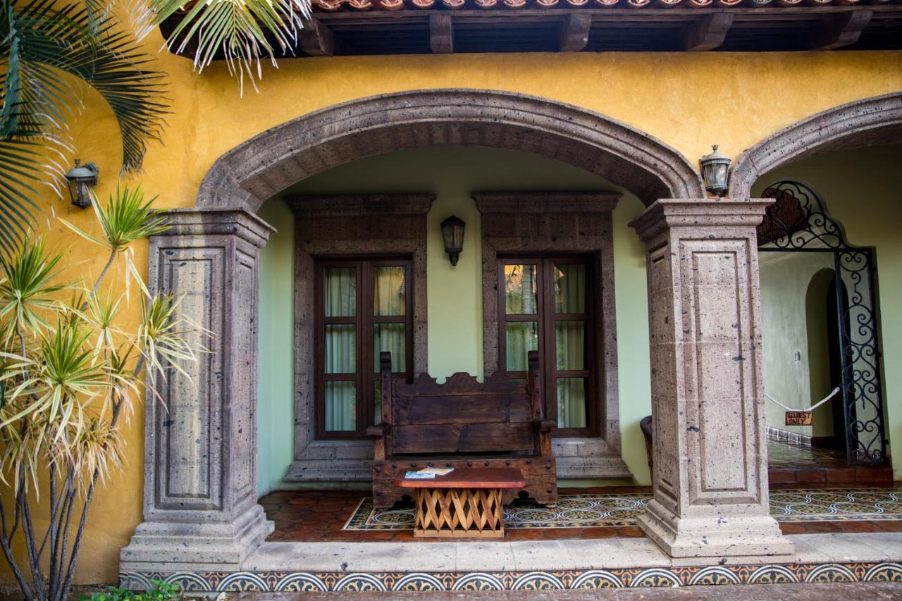 Hacienda Cerritos Hotel 3*