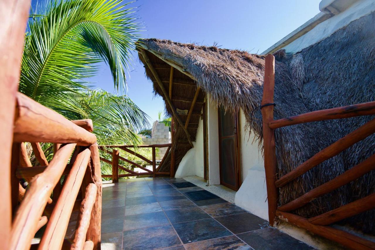 Hostel Golden Paradise *