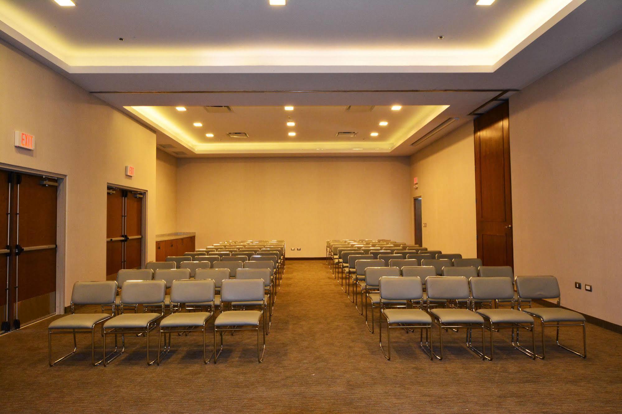 Hotel Hampton By Hilton Hermosillo