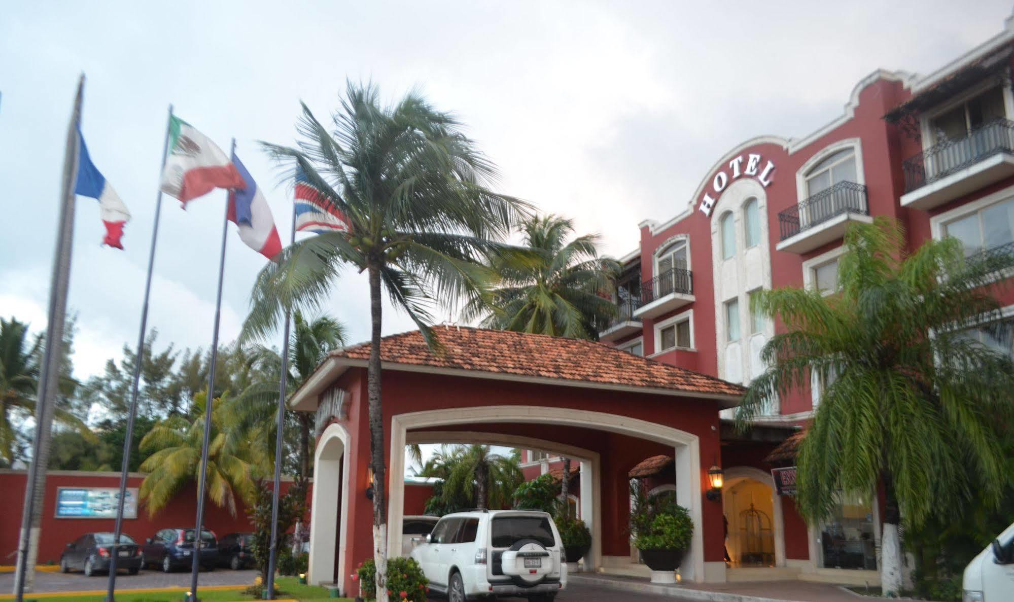 Hacienda Real Hotel 5*
