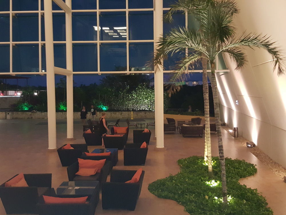 Hotel Grand Sirenis Mayan &