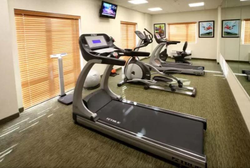 Express & Aeropuerto By Ihg Hotel Monterrey