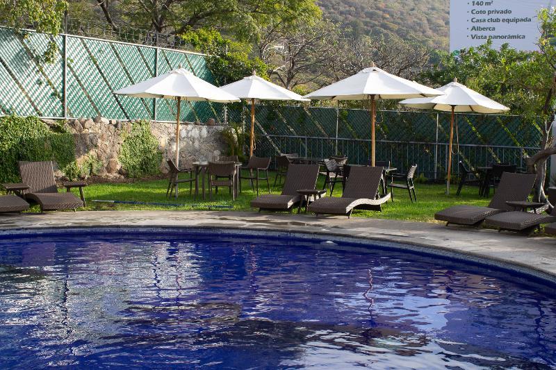 Memora & Hotel 3*
