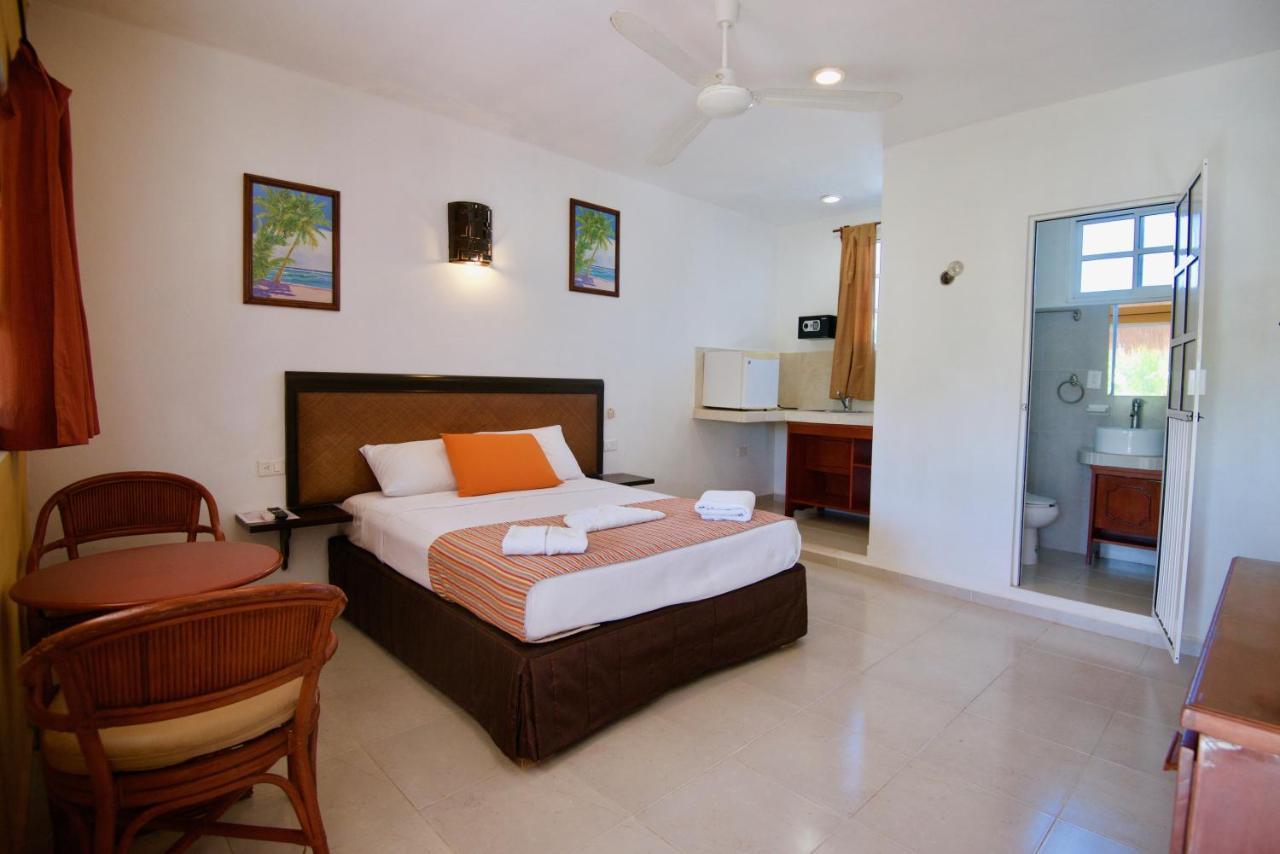 Hotel Golden Paradise Town