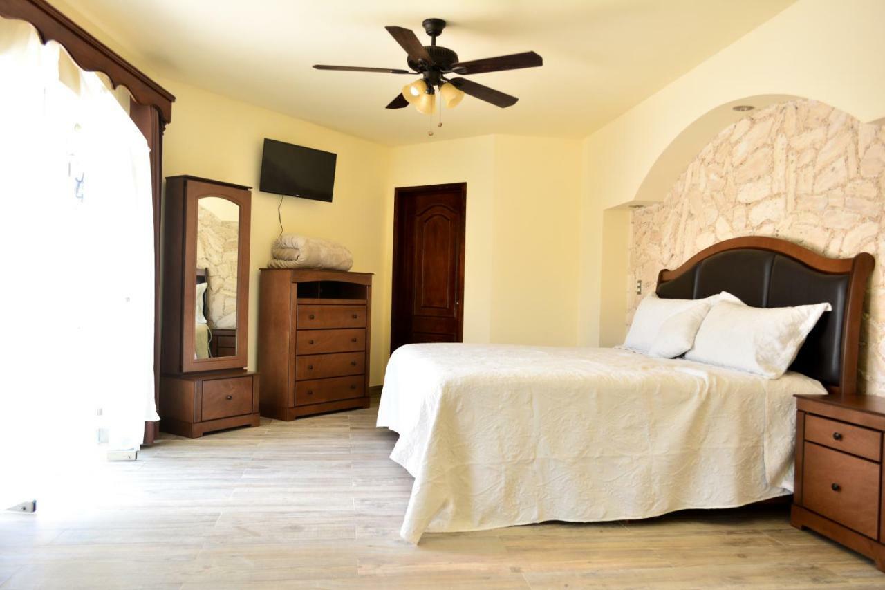 Hotel San Diego Bernal