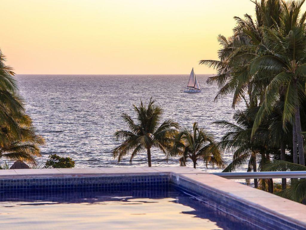 Holiday home Nitta 2 Bedroom-ocean And Sunset Views With Large Deck And Small Dipping Pool
