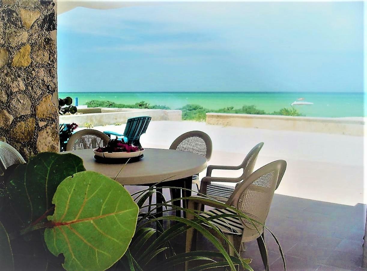 Casa Lago Dominguez On The Beach Holiday home Chicxulub