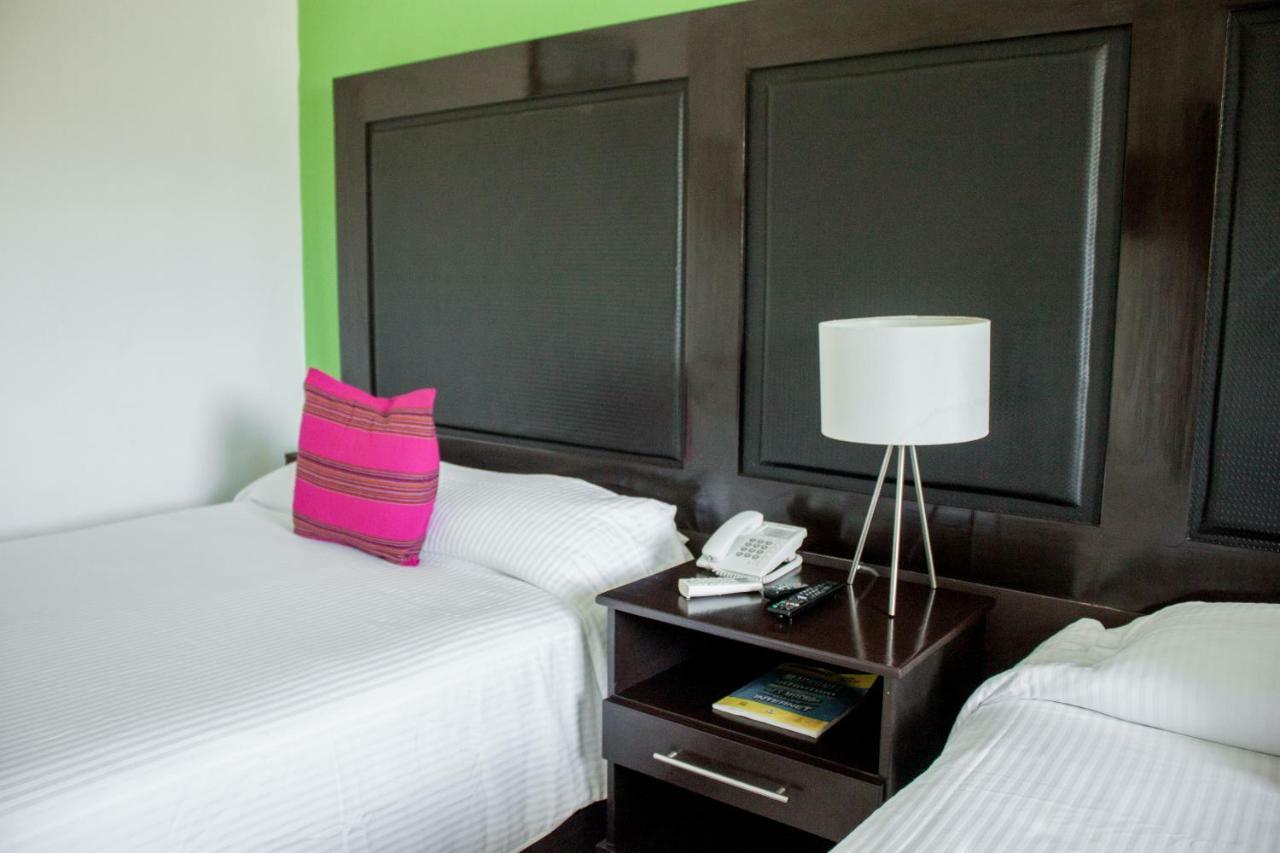 Chiapas Express, Hotel