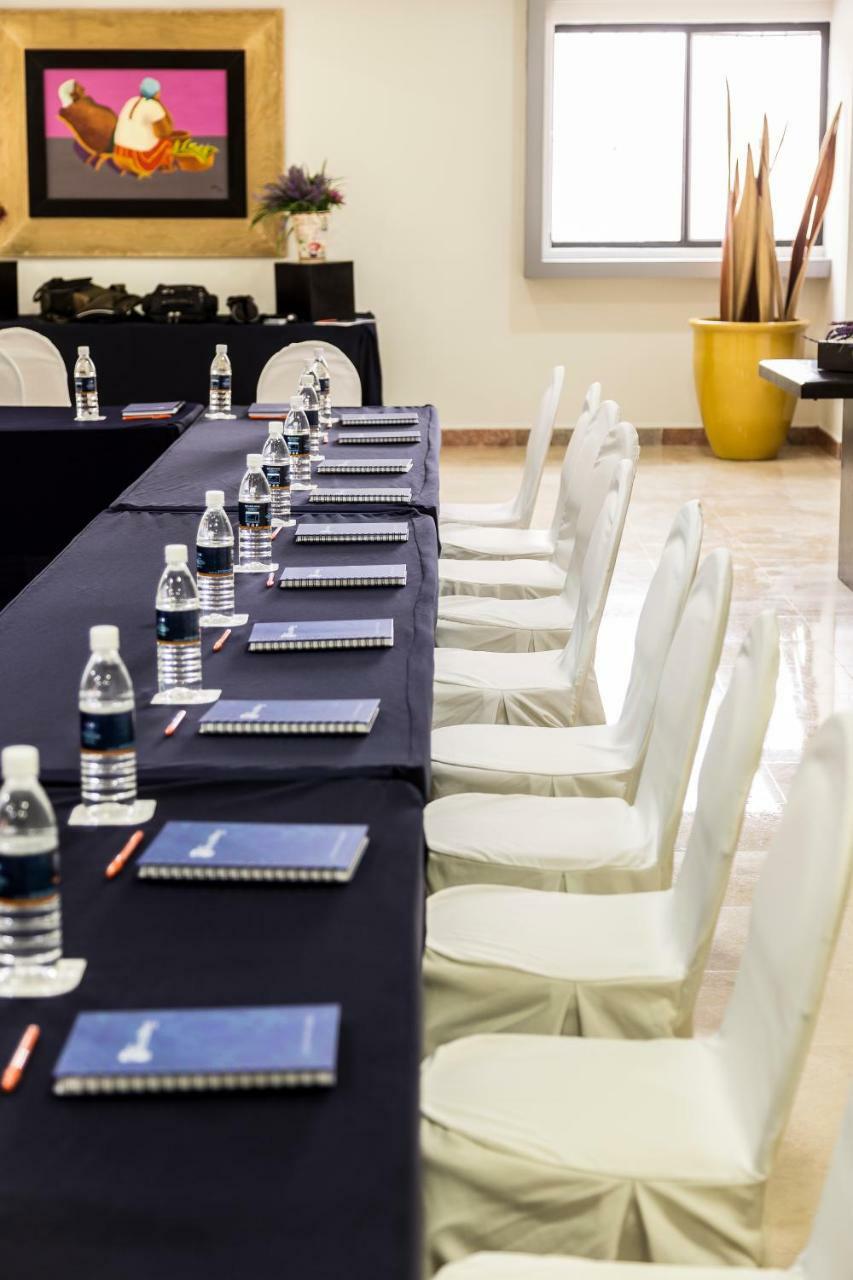 Imperio De Angeles Executive Poliforum 4* Leon