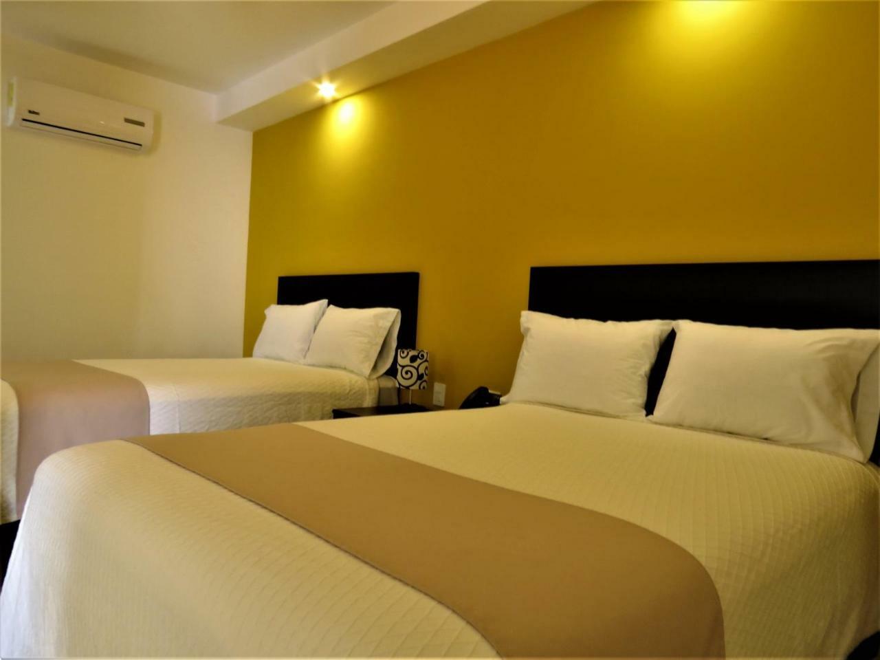 Hotel Casa Blanca *