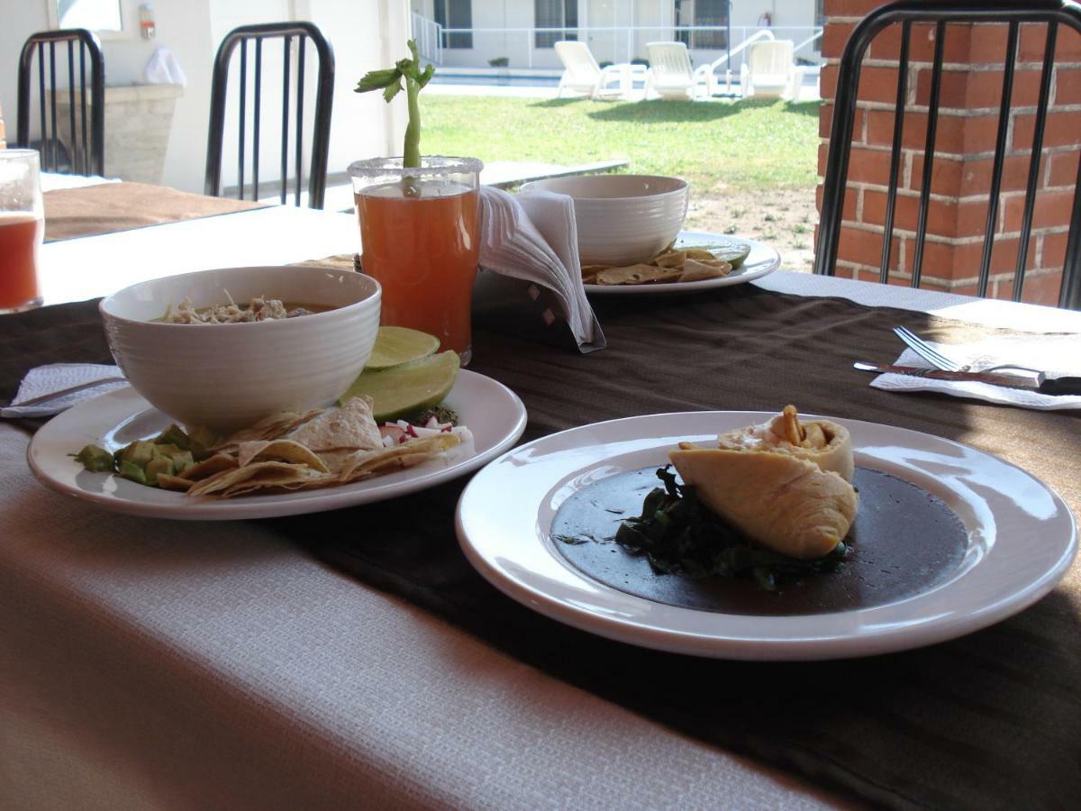 Hotel Aohom Santuario & 3*