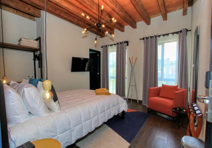 Antigua Trece Fusion 3*