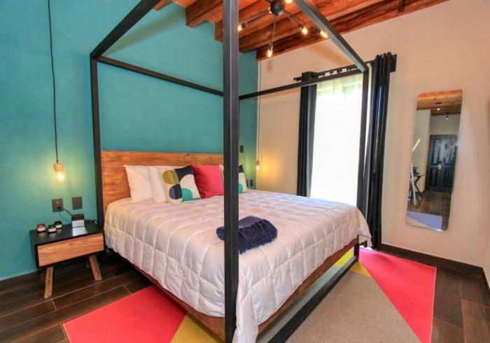 Antigua Trece Fusion Hotel 3*