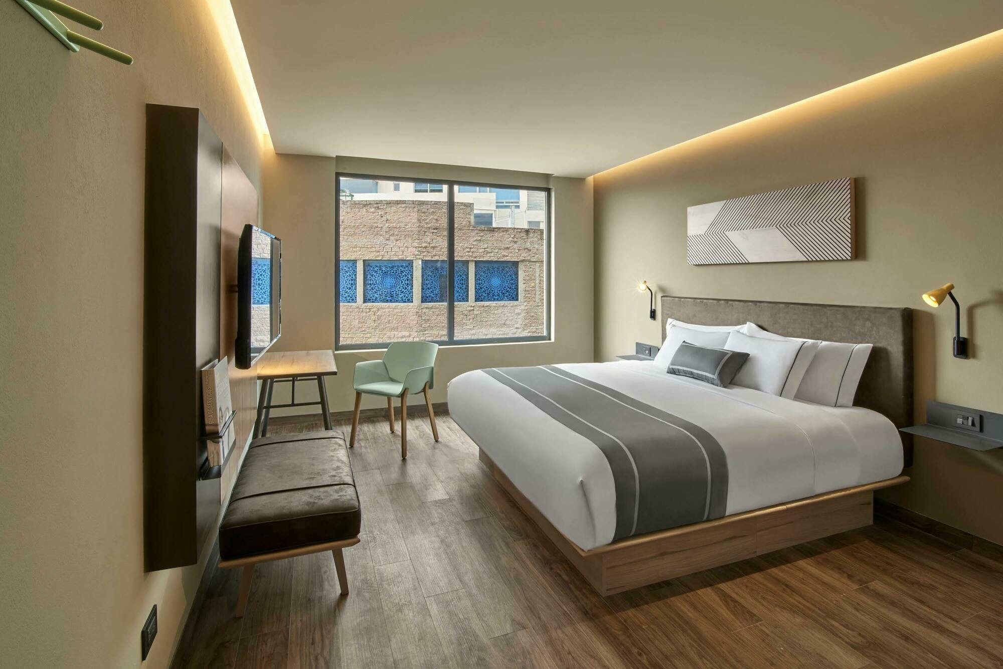 Express By Marriott Hotel 4*