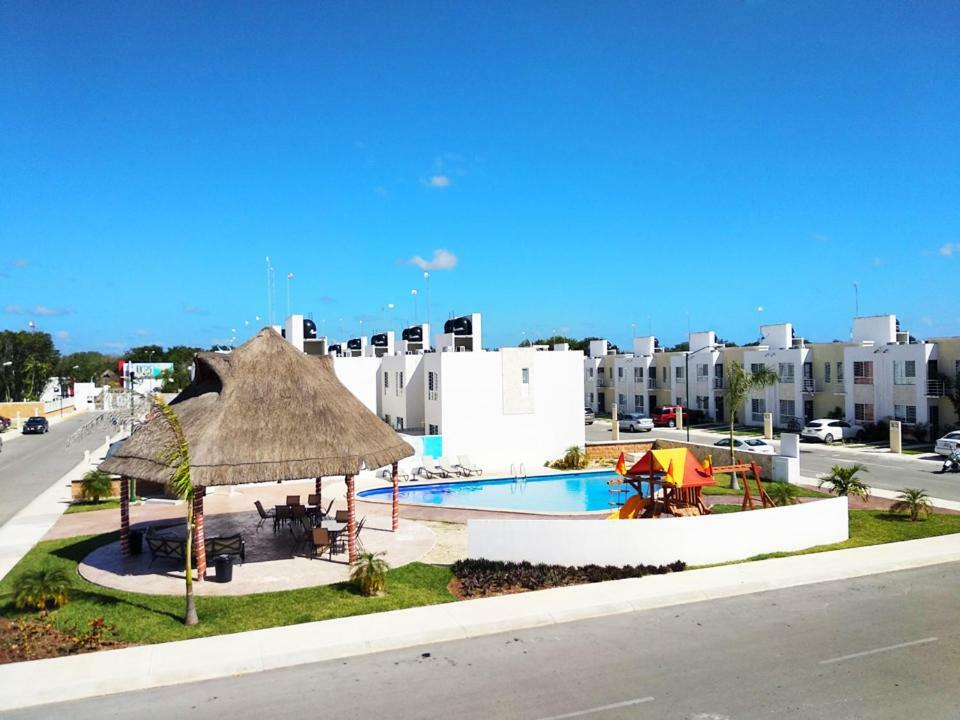 Palma Baru Con Alberca Holiday home Playa del Carmen