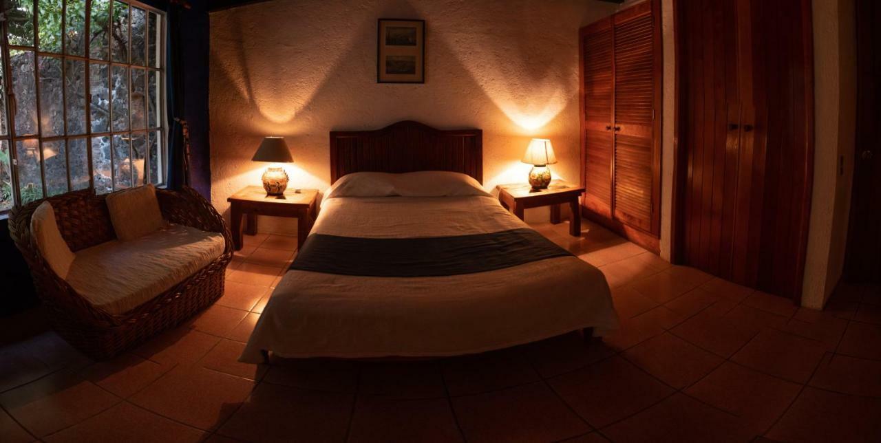 La Del Valle (adults Only)