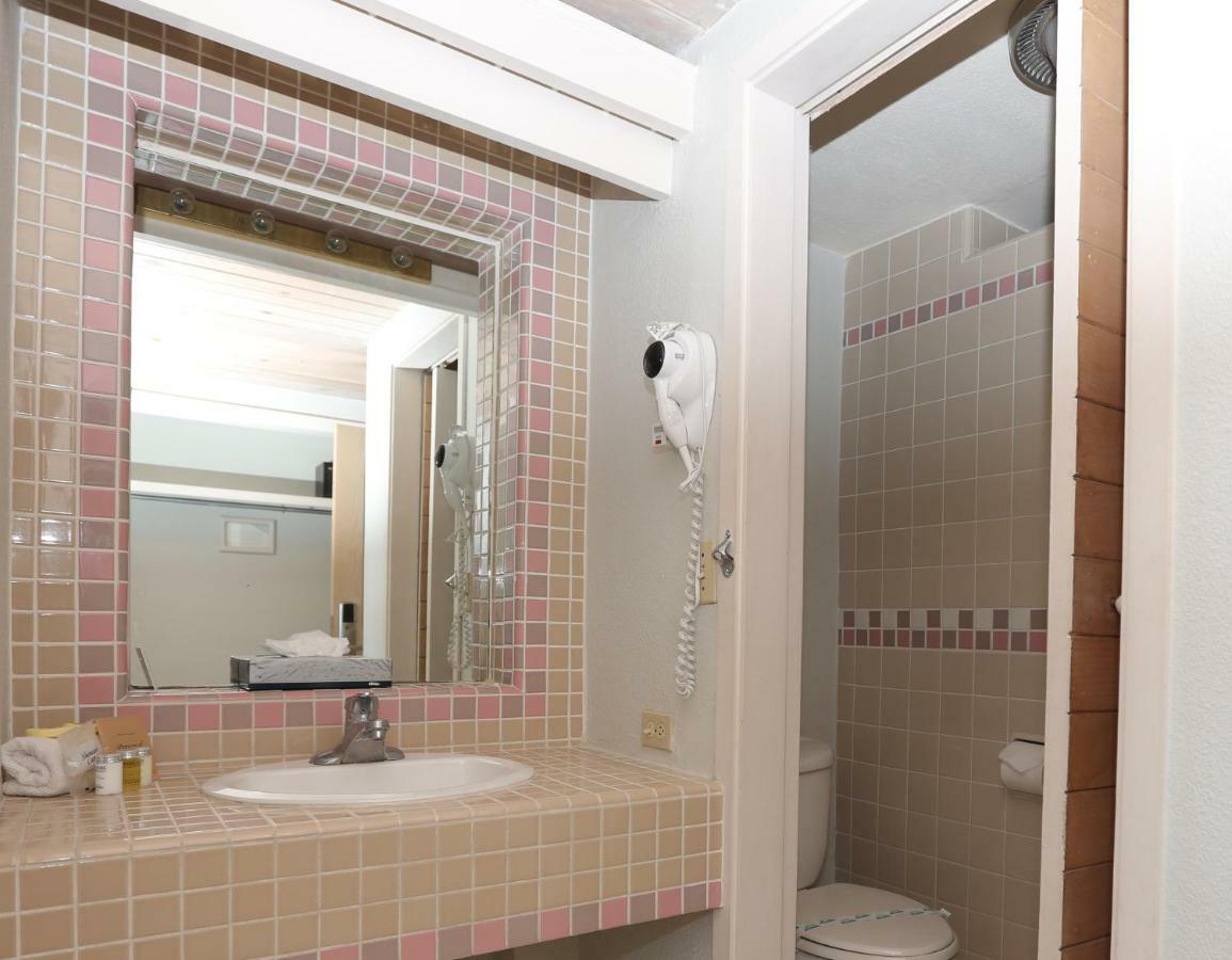 Hotel Rosas & 4*